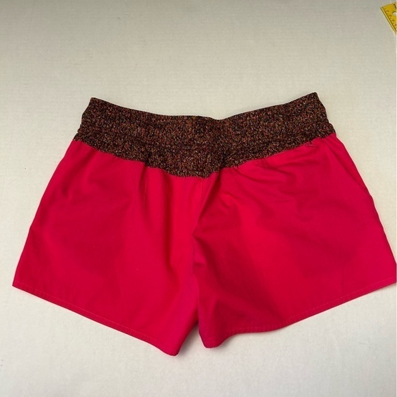 Nike women’s sportswear shorts pink and brown confetti waist band print. Sz M A8 - Picture 3 of 10
